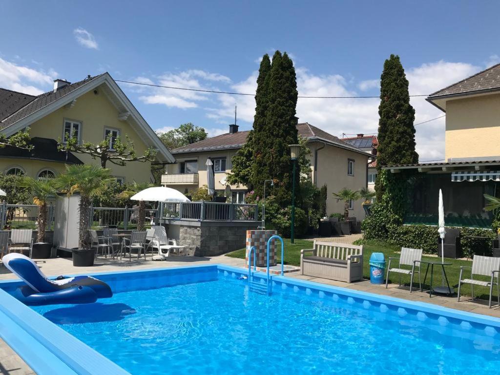 Ferienanlage Seehof Krumpendorf Extérieur photo