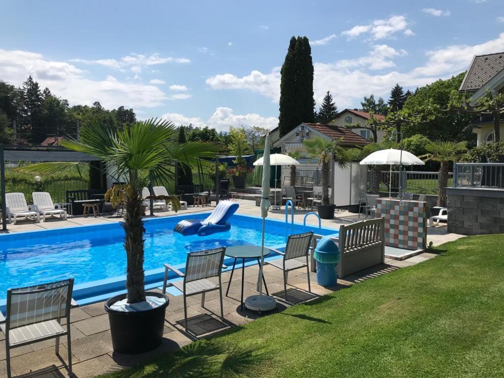 Ferienanlage Seehof Krumpendorf Extérieur photo