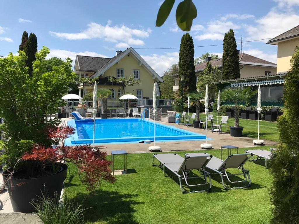 Ferienanlage Seehof Krumpendorf Extérieur photo