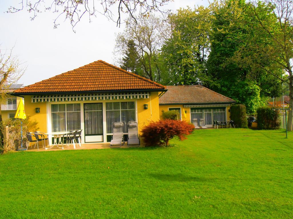 Ferienanlage Seehof Krumpendorf Extérieur photo